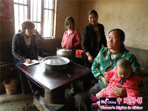 WRIC Volunteers and Recipients in Rural Baby Girls Assistance Project (9)