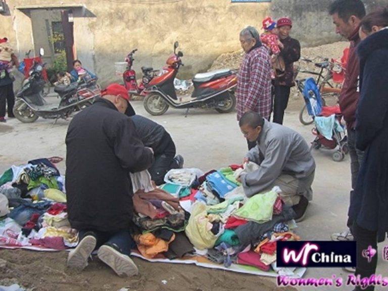 Volunteers of WRIC Donate Clothing to Girls in a Nunnery